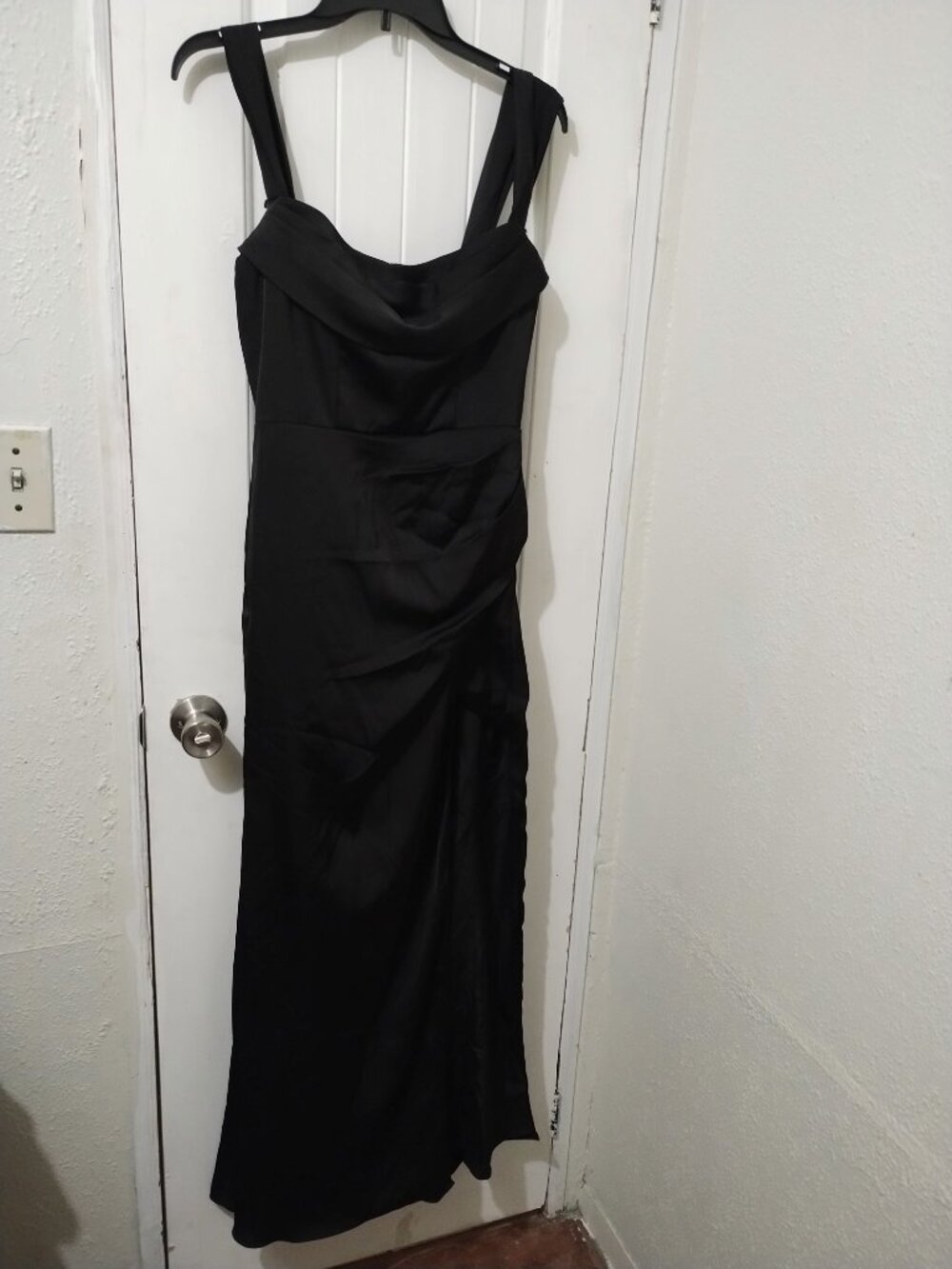Azazie Atelier Black Satin Slit Maxi Gown 6 Wedding Bridal Formal Holiday Evenin